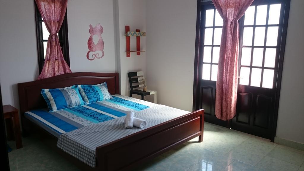 Little Home Hostel Vinh Hai Екстер'єр фото