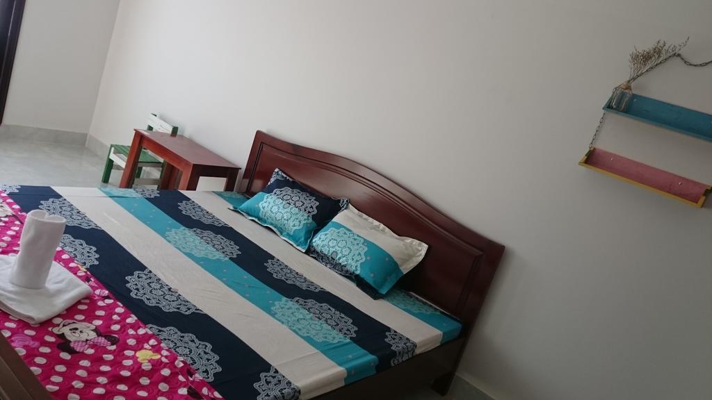 Little Home Hostel Vinh Hai Екстер'єр фото
