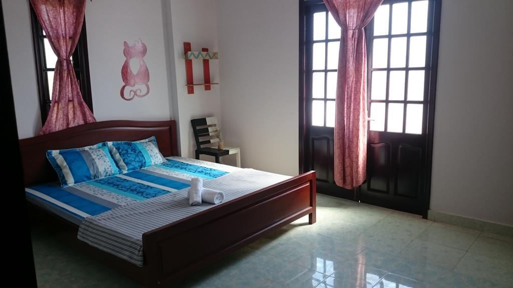 Little Home Hostel Vinh Hai Екстер'єр фото
