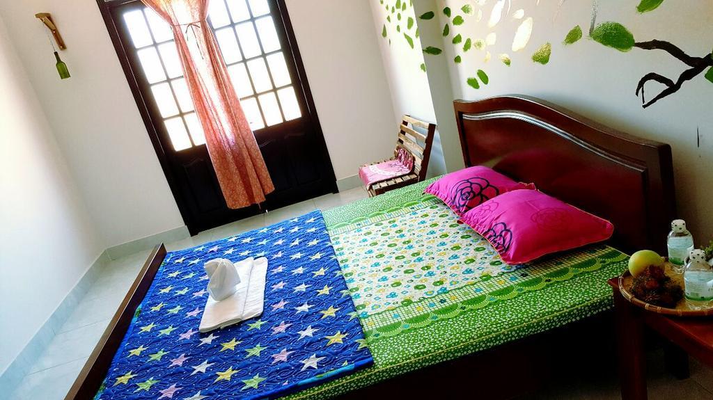 Little Home Hostel Vinh Hai Екстер'єр фото