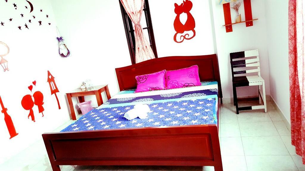 Little Home Hostel Vinh Hai Екстер'єр фото