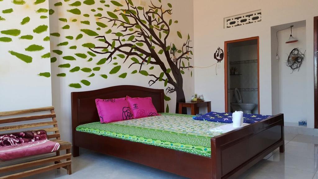 Little Home Hostel Vinh Hai Екстер'єр фото