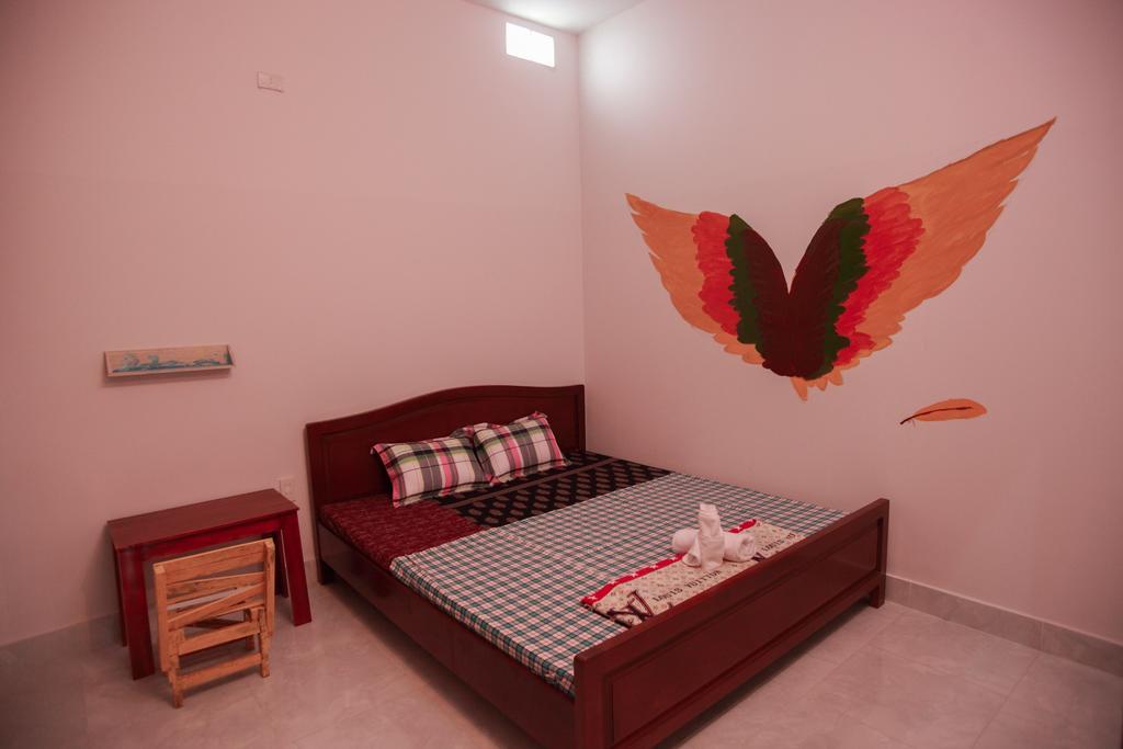 Little Home Hostel Vinh Hai Номер фото