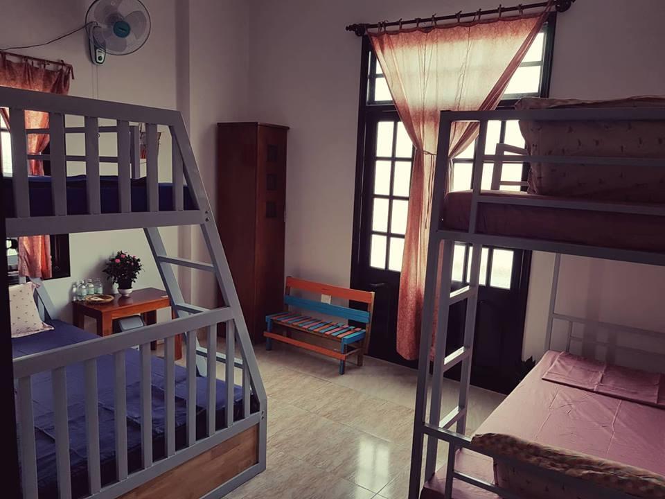 Little Home Hostel Vinh Hai Екстер'єр фото