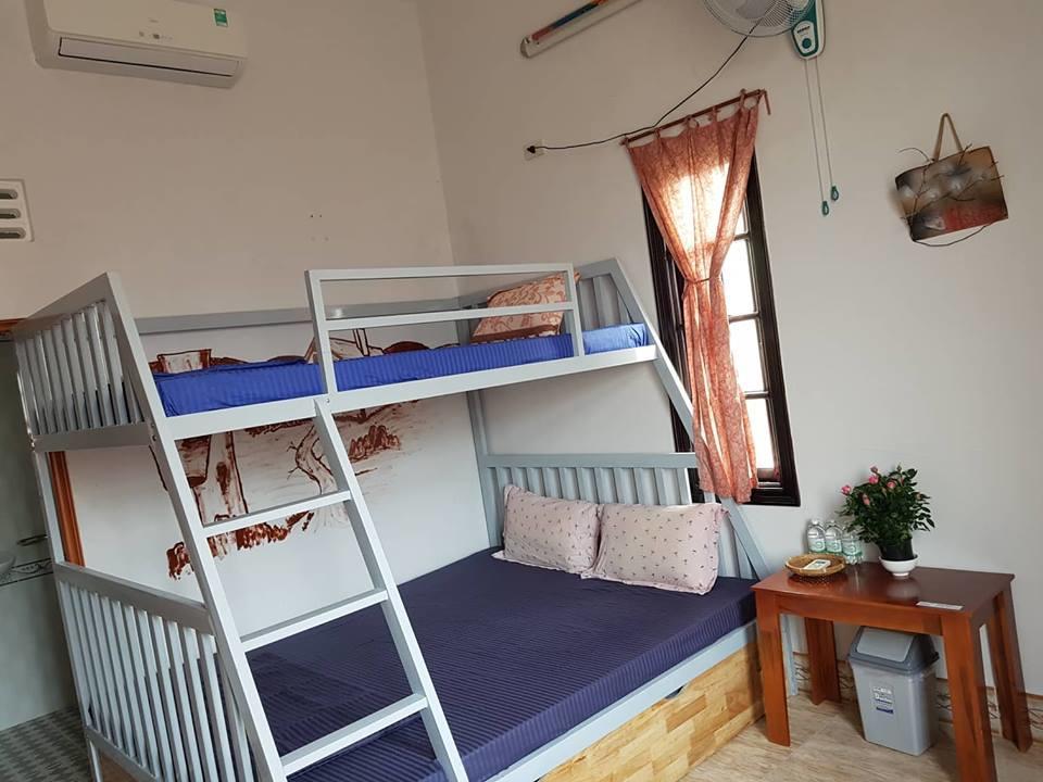 Little Home Hostel Vinh Hai Екстер'єр фото
